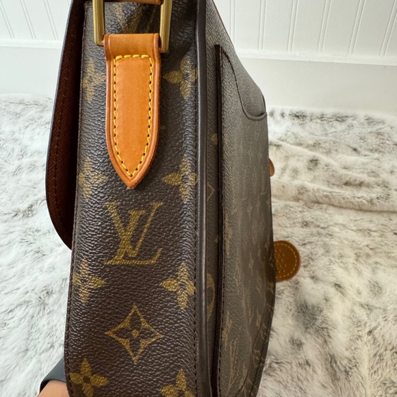 Louis Vuitton Saint Cloud GM Monogram. P0011 - Picture 7 of 17